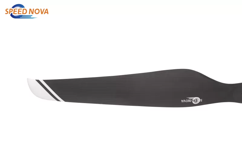 47.5x18 CF FIXED PROP